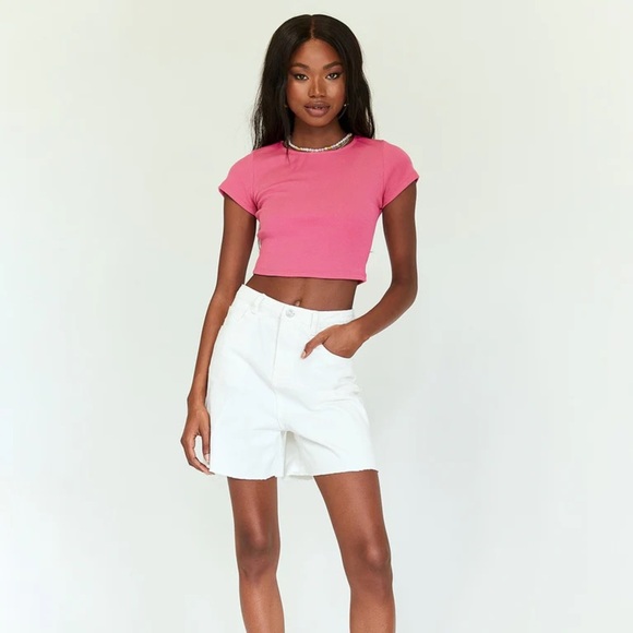 Princess Polly Classic Cropped Ribbed Tee in Light Pink - Picture 1 of 10